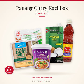 Panang Curry Kochbox – Inhalt: AROY-D Panang Currypaste, Kokosmilch, Kaffir-Limettenblätter, Kokoszucker und Fischsauce